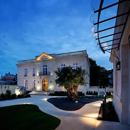 La Grande Maison De Bernard Magrez ホテル 5*