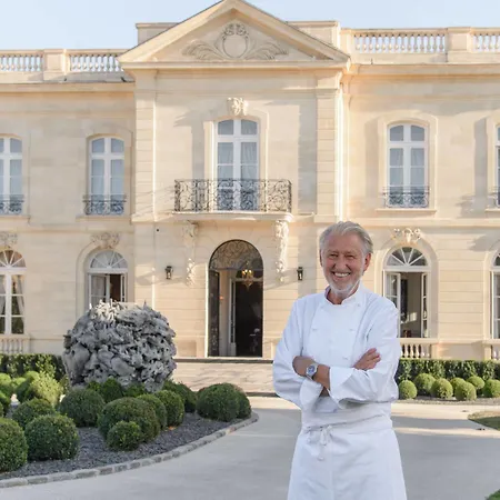 La Grande Maison De Bernard Magrez ボルドー