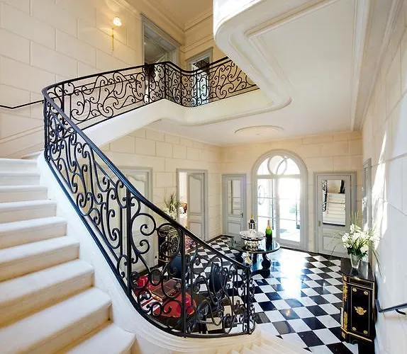 La Grande Maison De Bernard Magrez