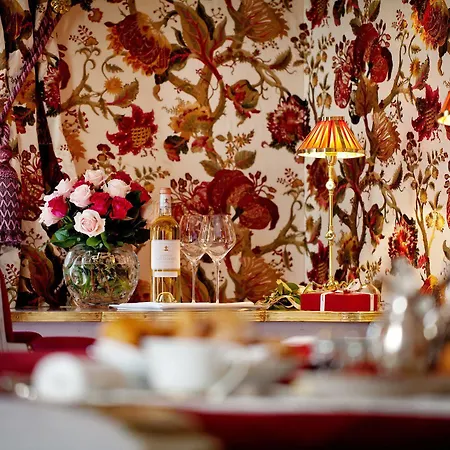 Hotel La Grande Maison De Bernard Magrez 5*