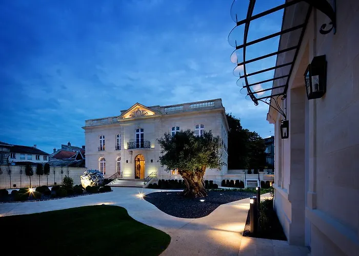 La Grande Maison De Bernard Magrez Ξενοδοχείο 5*