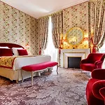 La Grande Maison De Bernard Magrez Бордо