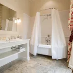 Отель La Grande Maison De Bernard Magrez 5*