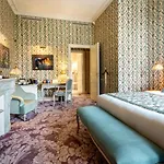 La Grande Maison De Bernard Magrez Отель 5*